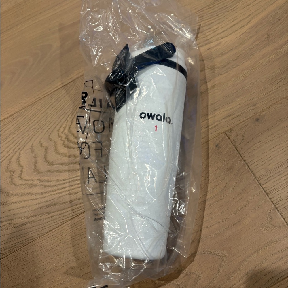 Owala 30 oz. FreeSip Sway Golf Travel Tumbler